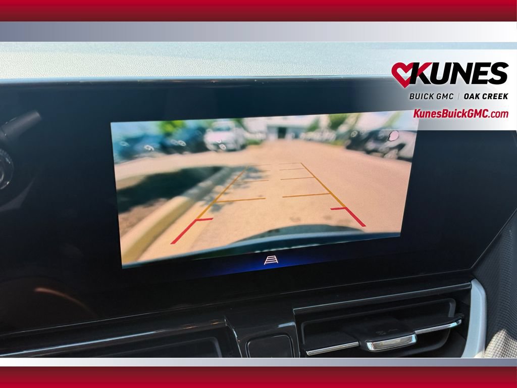 Used 2025 Chevrolet TrailBlazer LT FWD image 29