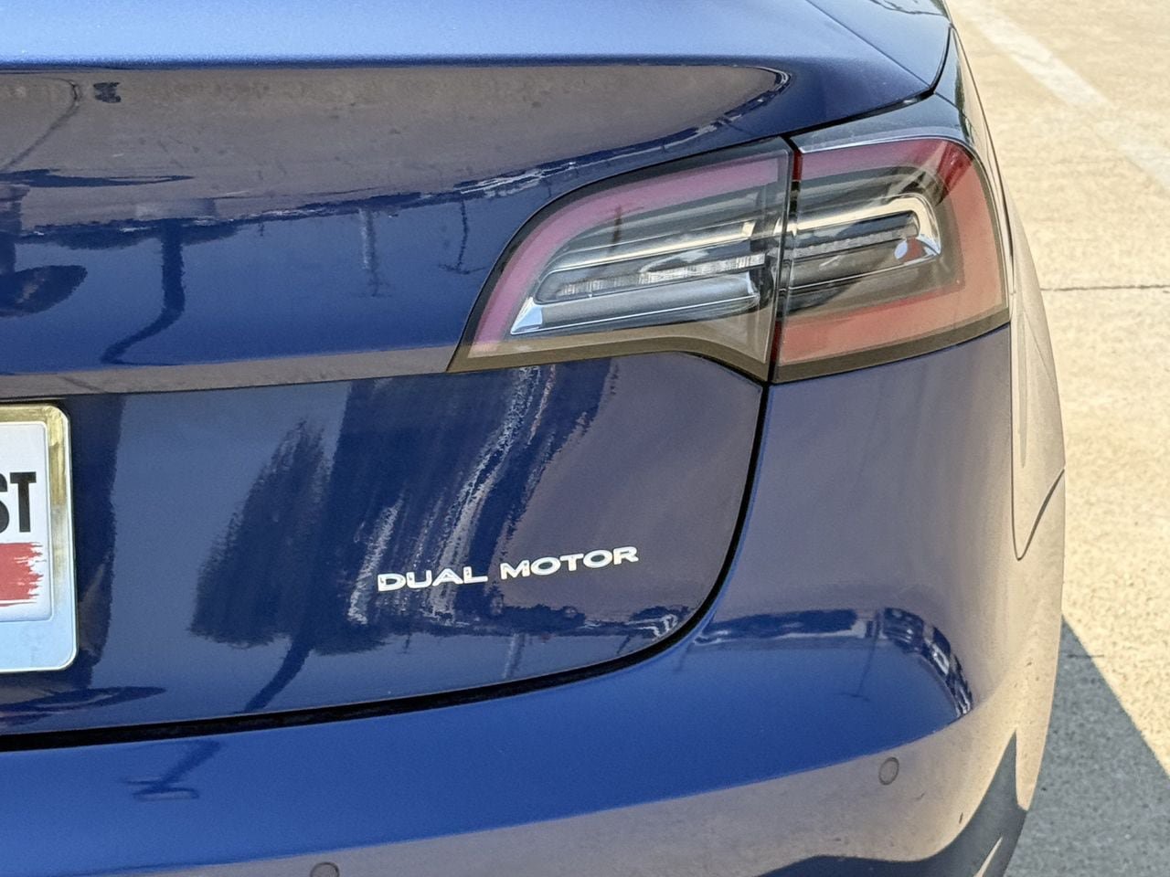 Used 2022 Tesla Model 3 Long Range AWD/4WD image 7