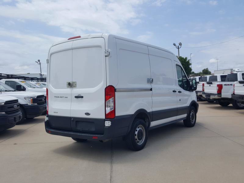 Used 2016 Ford Transit 250 130 Medium Roof RWD image 7