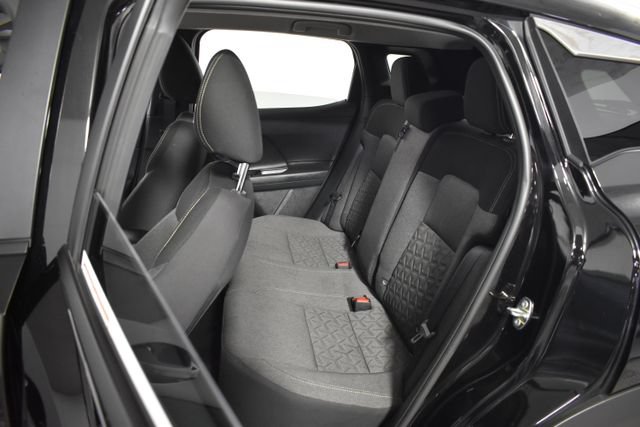 Certified 2025 Nissan Kicks SV AWD/4WD image 25