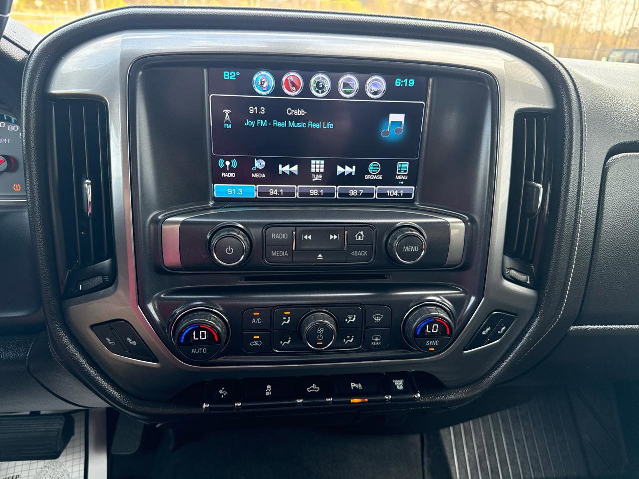 Used 2019 Chevrolet Silverado 2500 LTZ w/ Duramax Plus Package AWD/4WD image 10