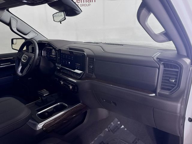 Used 2025 GMC Sierra 1500 Elevation image 32