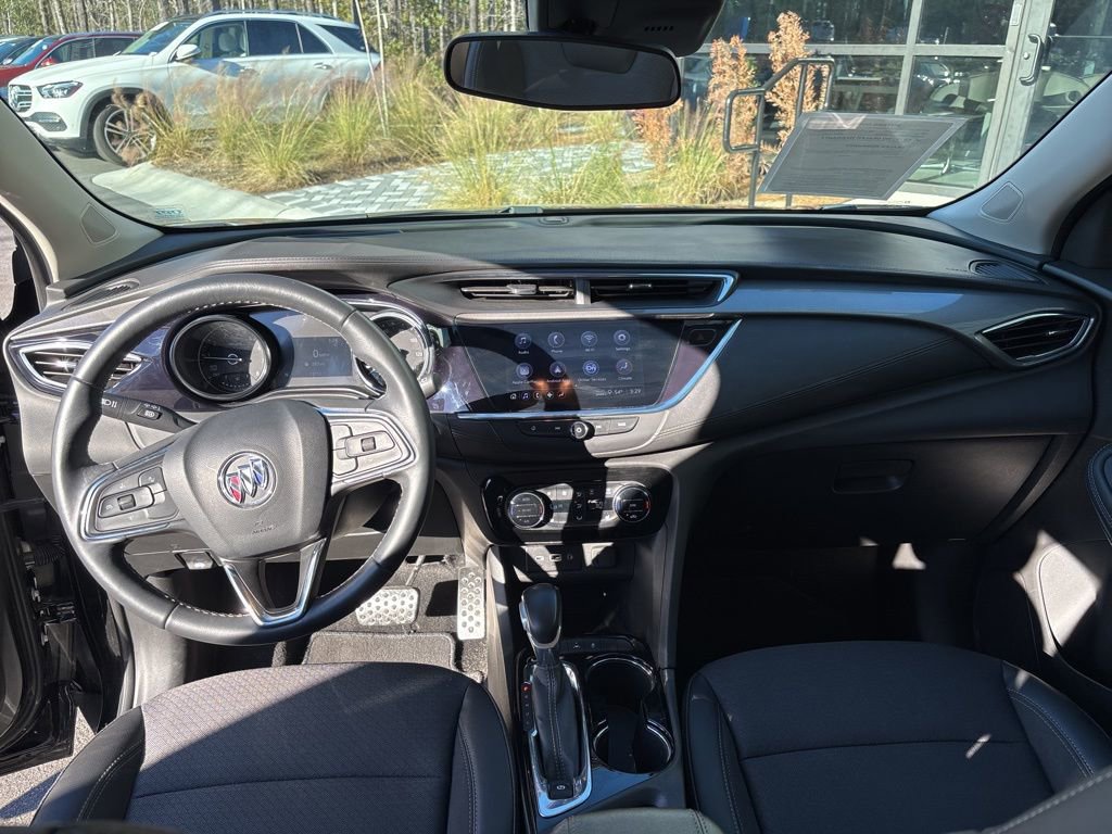 Used 2023 Buick Encore GX Select w/ Sport Touring Package FWD image 46