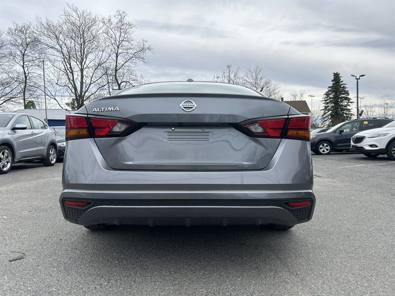 Used 2019 Nissan Altima 2.5 S FWD image 5