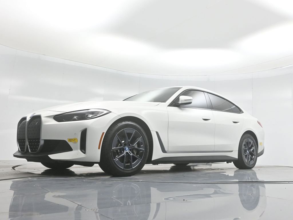 Used 2022 BMW i4 eDrive40 w/ Premium Package image 44