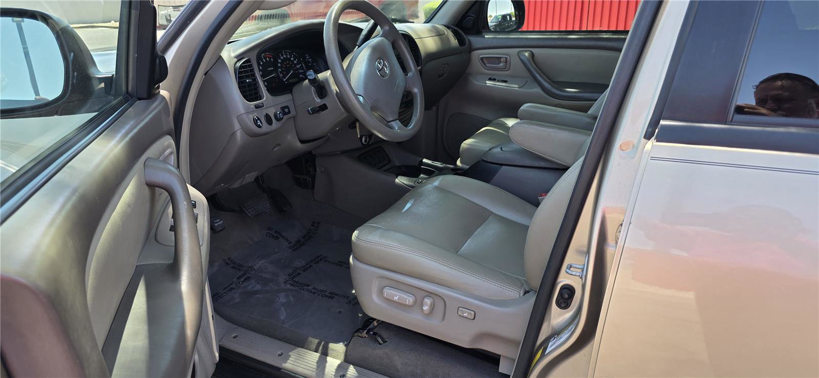 Used 2006 Toyota Sequoia SR5 RWD image 18