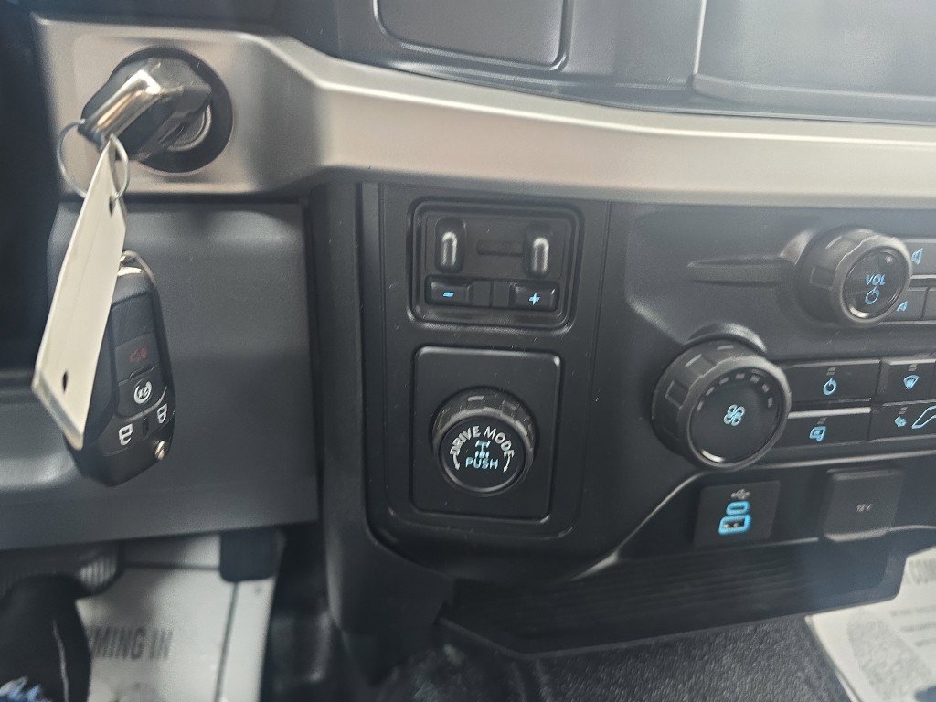 Used 2024 Ford F350 XL image 28