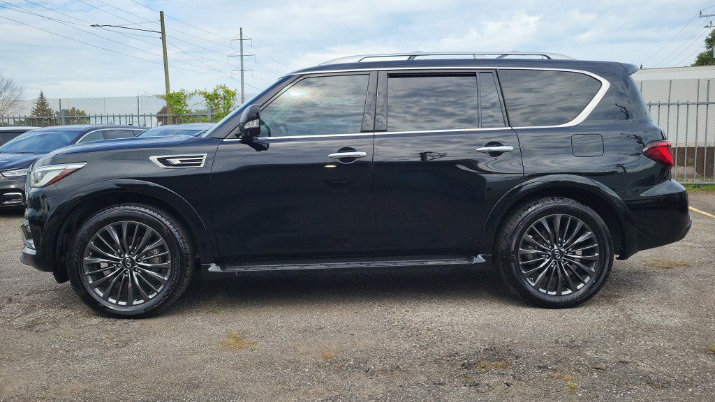 Used 2023 INFINITI QX80 Premium Select w/ All-Season Package AWD/4WD image 5