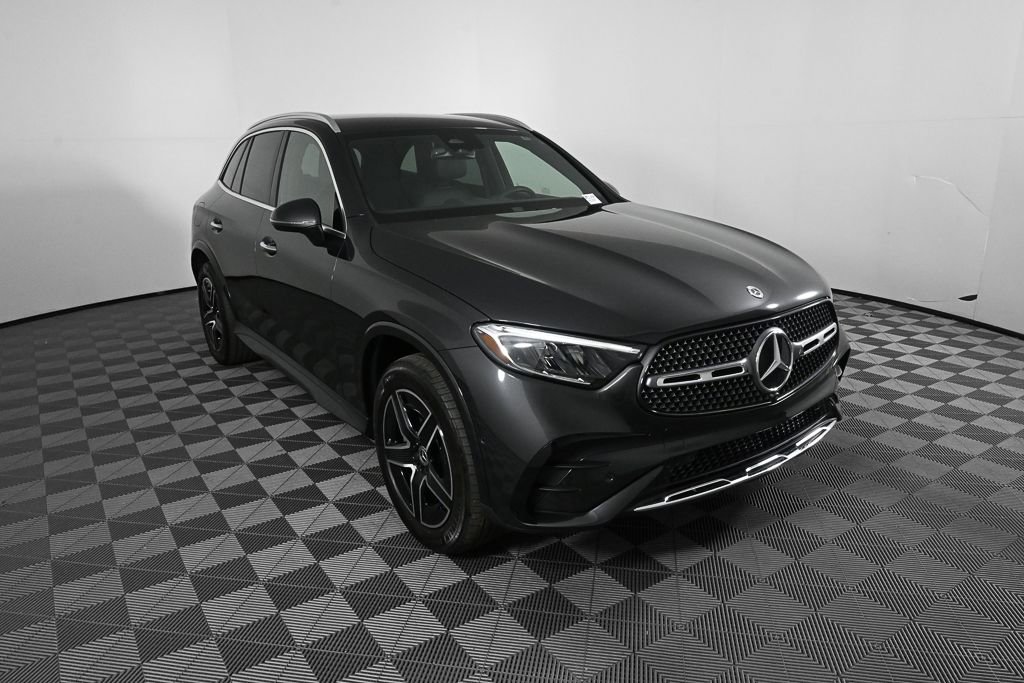 Certified 2024 Mercedes-Benz GLC 300 image 23