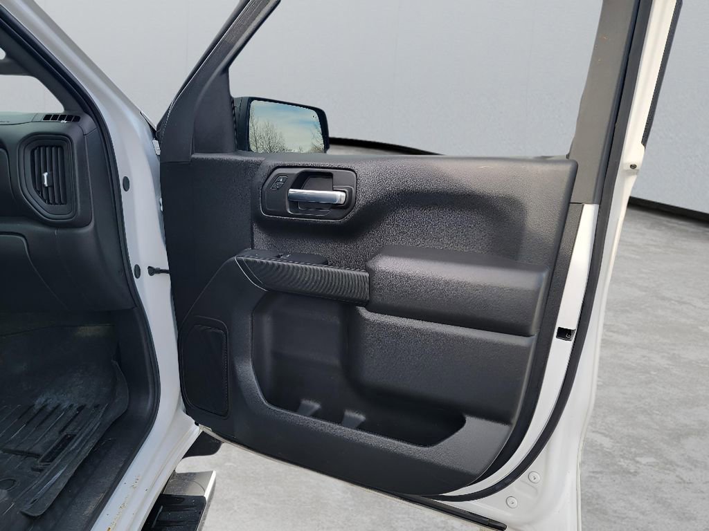 Used 2025 Chevrolet Silverado 1500 W/T w/ WT Value Package image 32