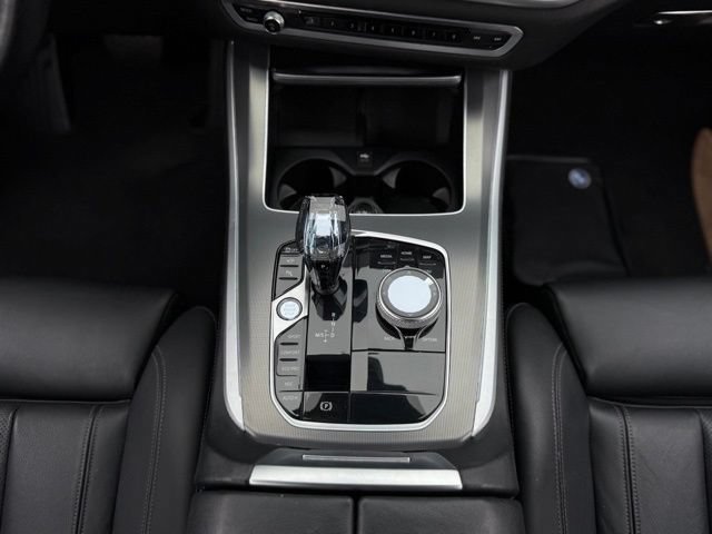 Used 2022 BMW X5 xDrive40i AWD/4WD image 26