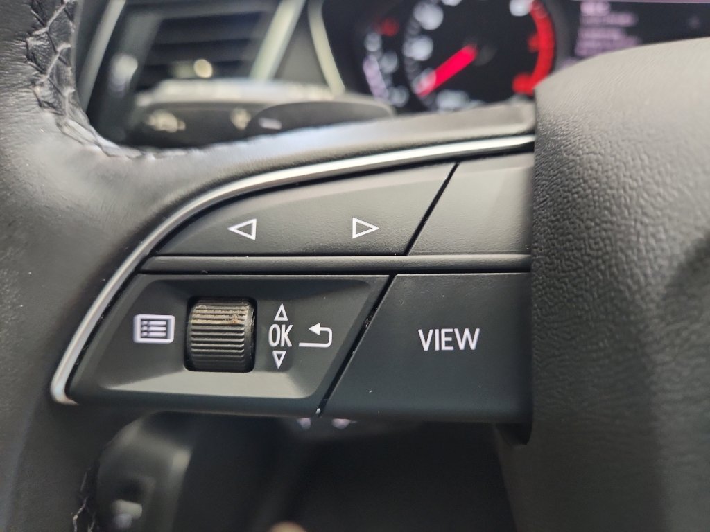 Used 2023 Audi Q5 2.0T Premium w/ Convenience Package image 16