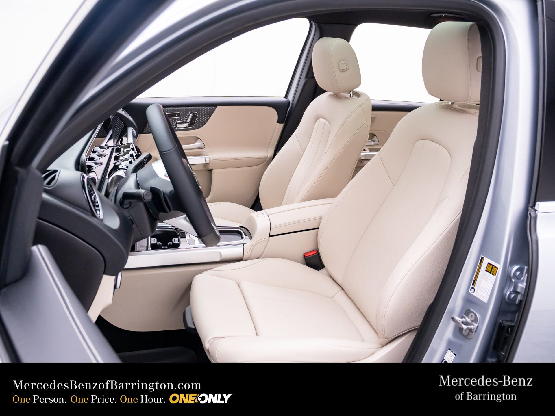 New 2026 Mercedes-Benz GLB 250 4MATIC image 19