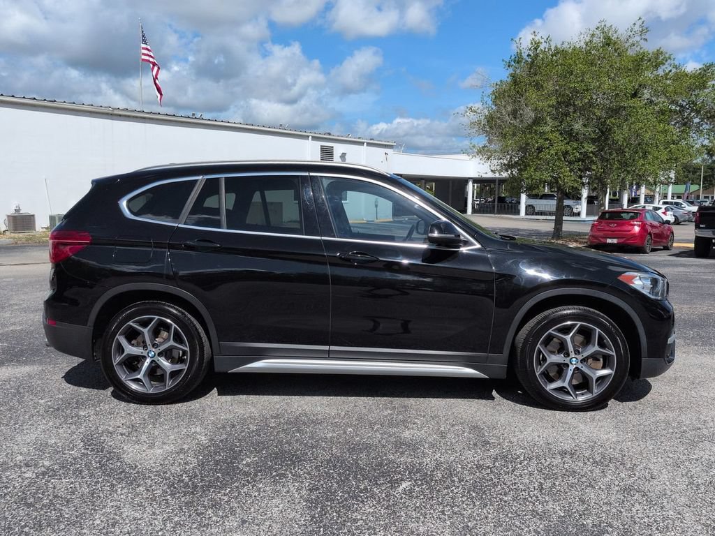 Used 2019 BMW X1 xDrive28i w/ Convenience Package AWD/4WD image 3
