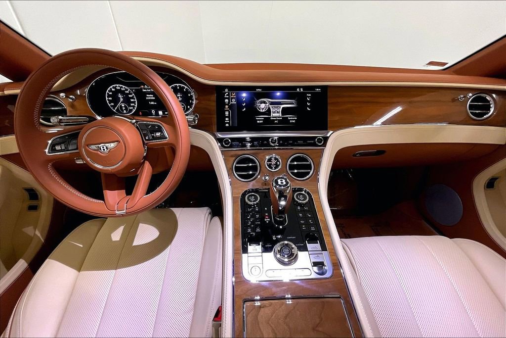 Used 2024 Bentley Continental GT AWD/4WD image 22