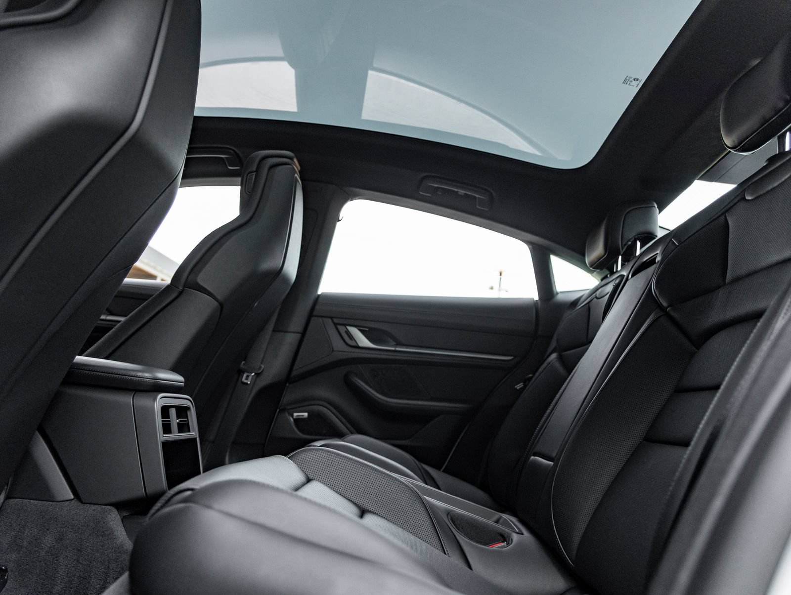 New 2026 Porsche Taycan AWD/4WD image 35