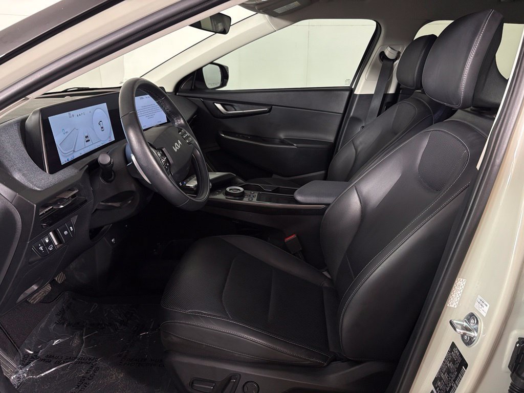 Used 2023 Kia EV6 Wind AWD/4WD image 17