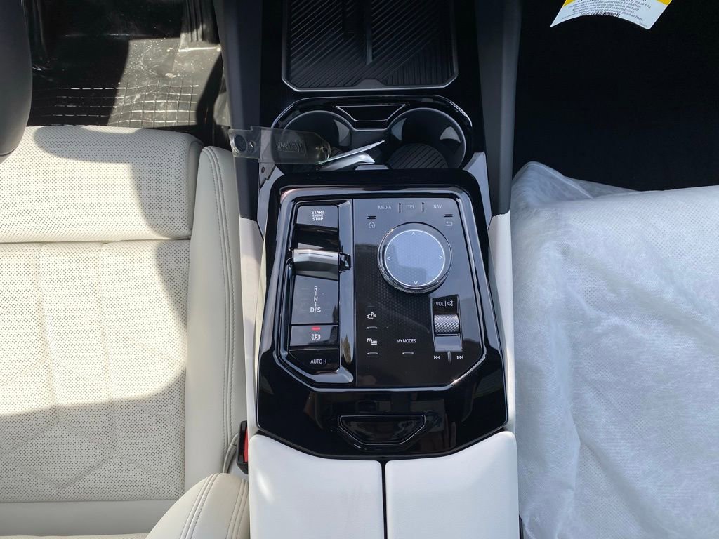 New 2026 BMW 530i xDrive AWD/4WD image 10