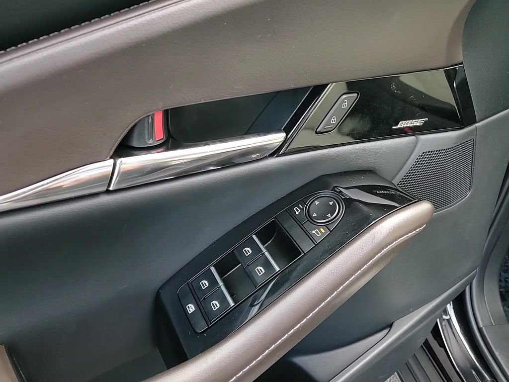 Certified 2025 MAZDA CX-30 AWD 2.5 S w/ Premium Package image 11