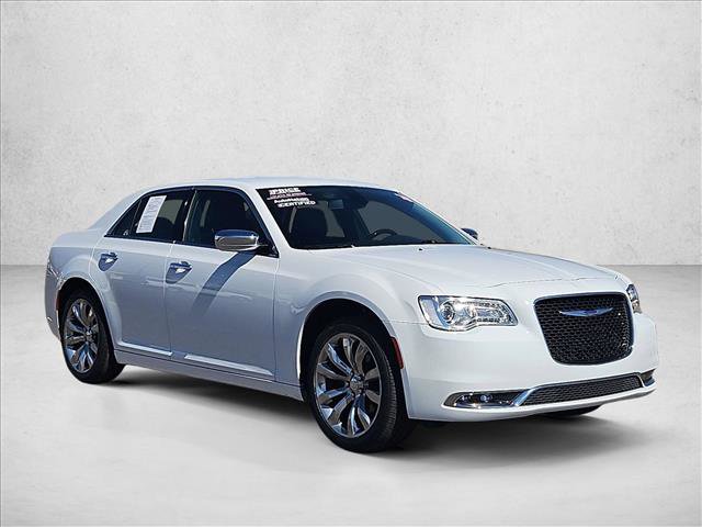 Used 2018 Chrysler 300 Limited image 3