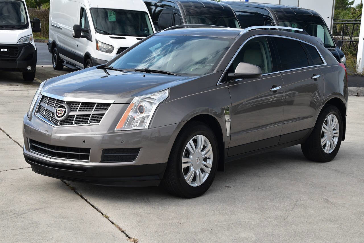 Used 2011 Cadillac SRX Luxury FWD image 3
