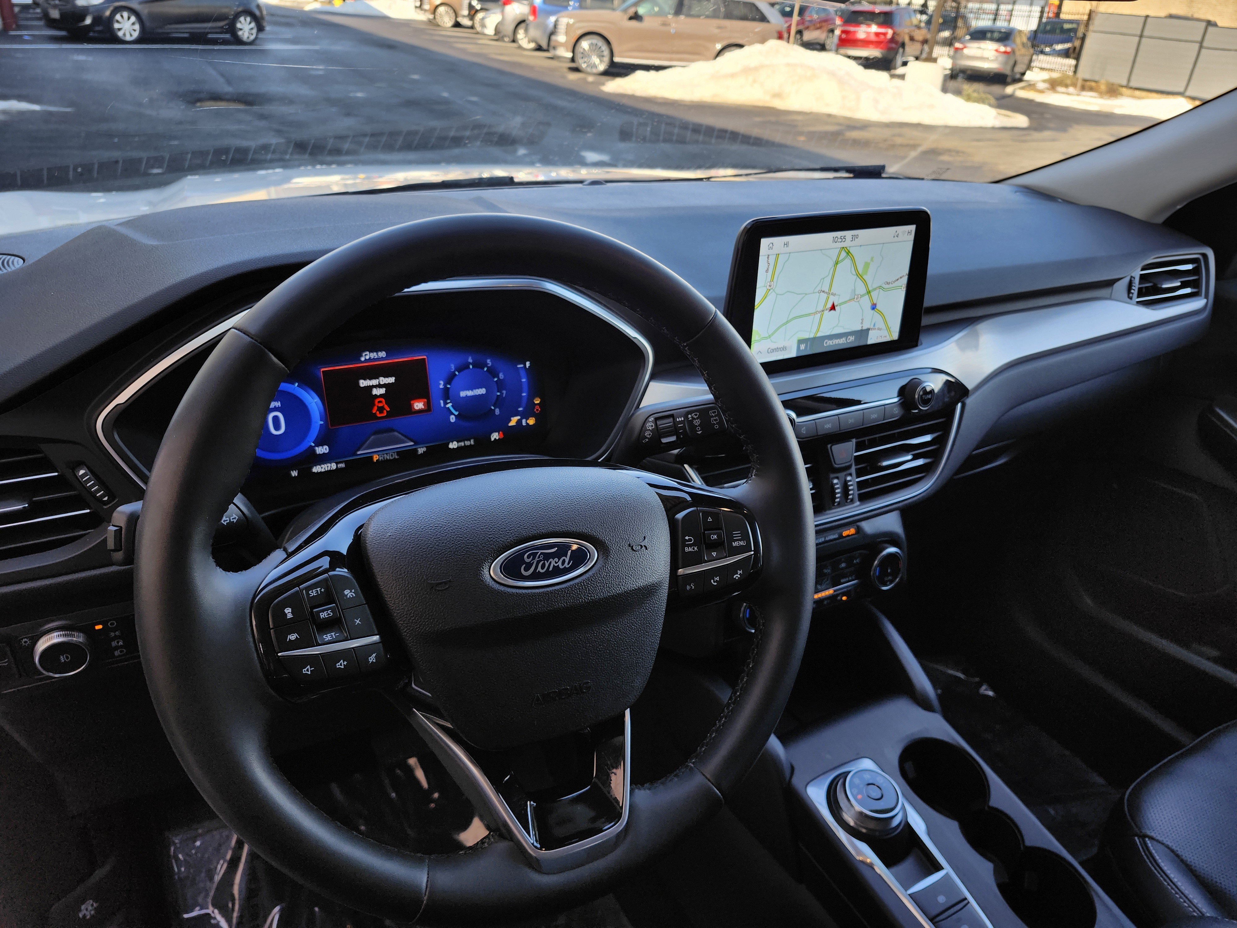 Used 2022 Ford Escape Titanium w/ Class II Trailer Tow Package image 18