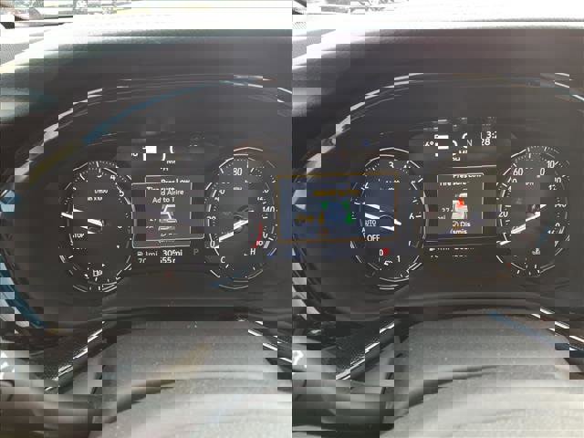 Used 2021 Buick Envision Essence w/ Technology Package I image 36