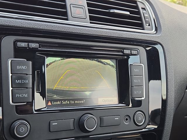 Used 2015 Volkswagen Jetta Sport FWD image 11