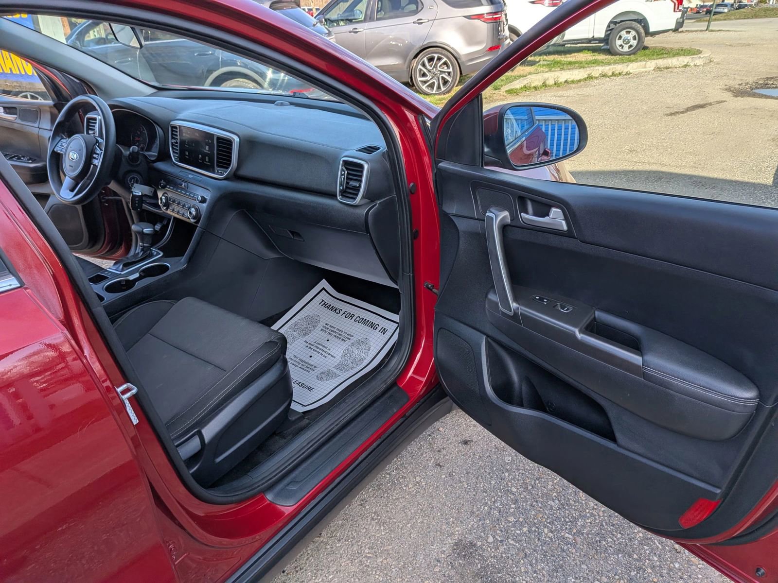 Used 2021 Kia Sportage LX image 29