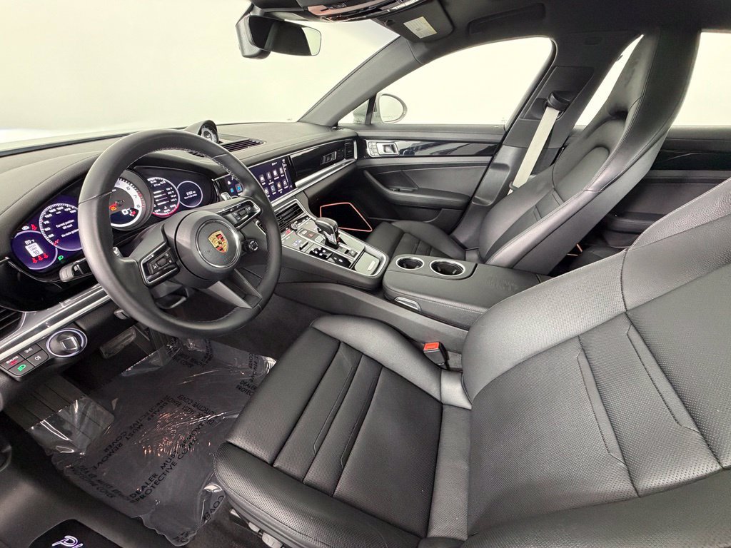 Certified 2023 Porsche Panamera 4 Platinum Edition AWD/4WD image 4