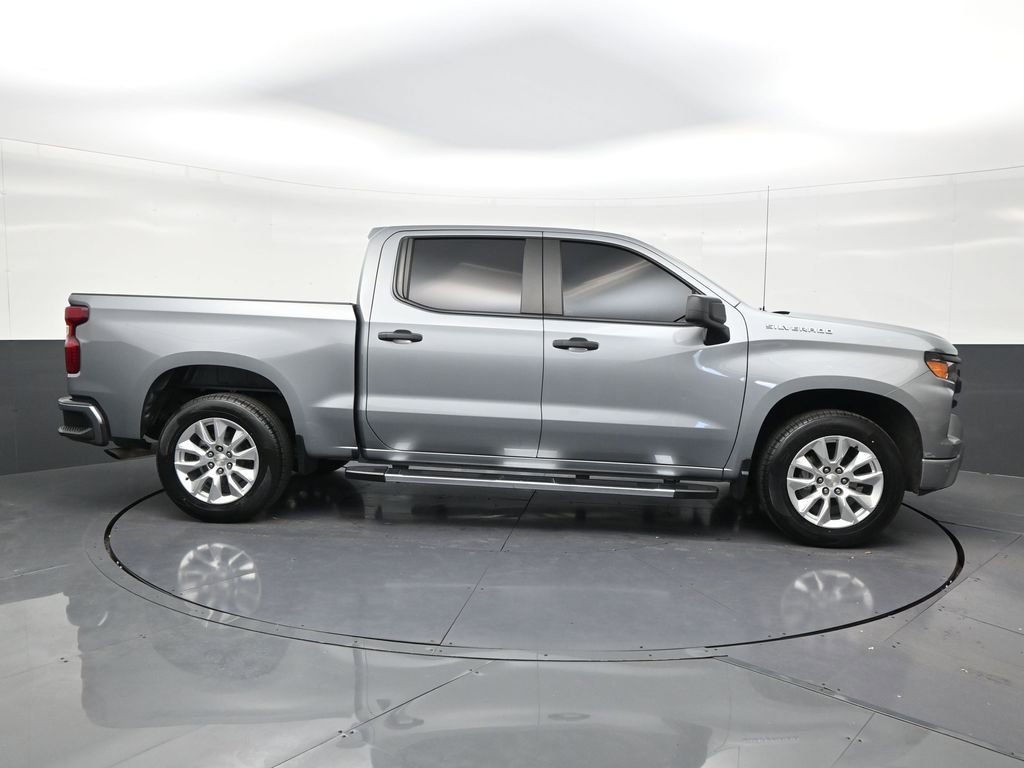Used 2024 Chevrolet Silverado 1500 Custom RWD image 6