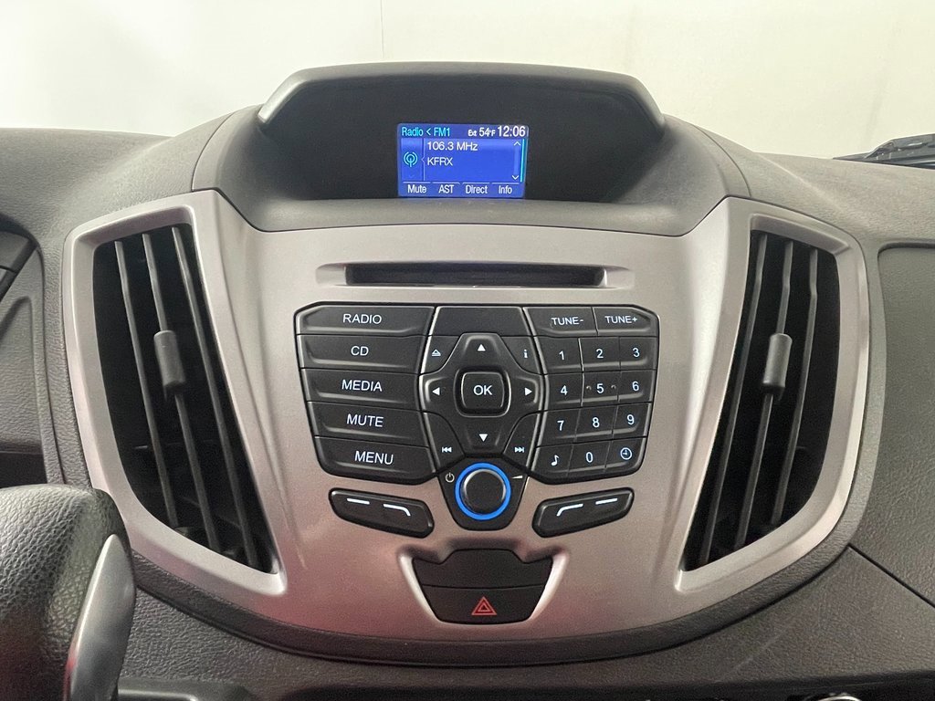 Used 2015 Ford Transit 350 XLT image 19