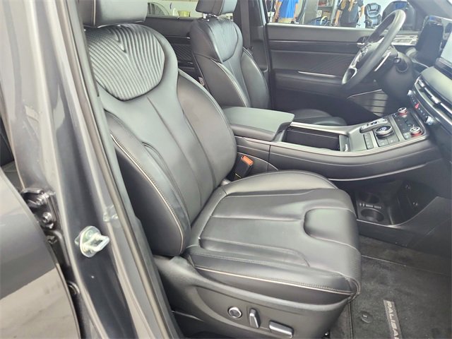 Used 2025 Hyundai Palisade Calligraphy image 44