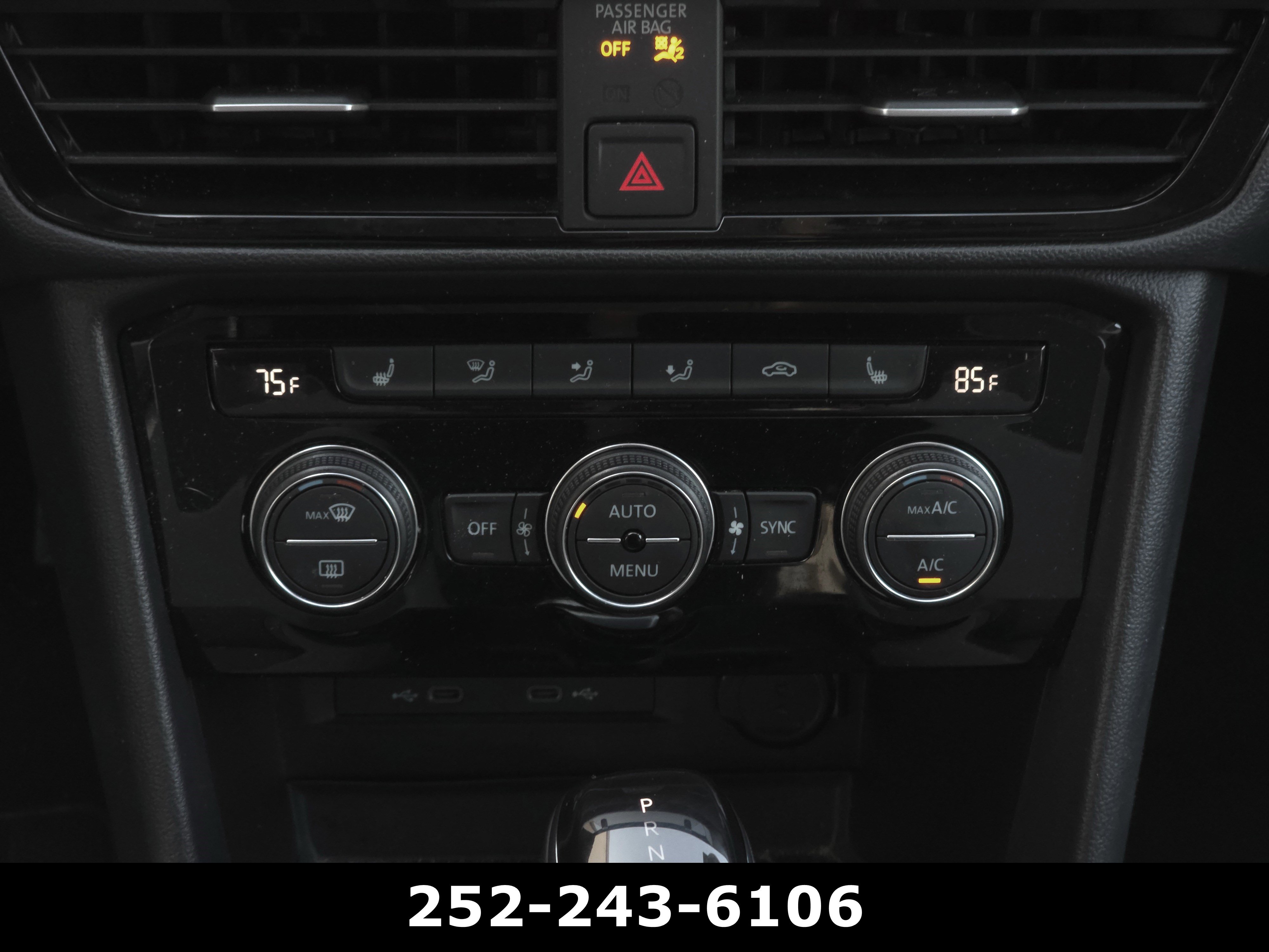 Used 2024 Volkswagen Taos SE FWD image 16