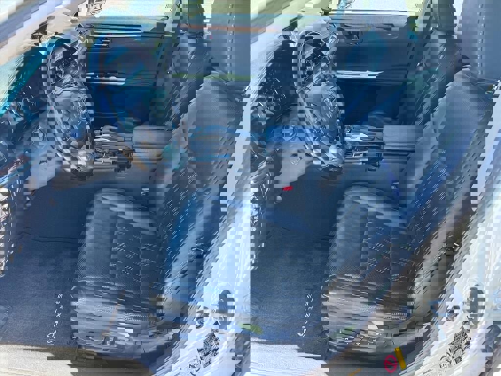 Used 2018 Lexus ES 350 w/ Luxury Package w/Wood Trim image 9