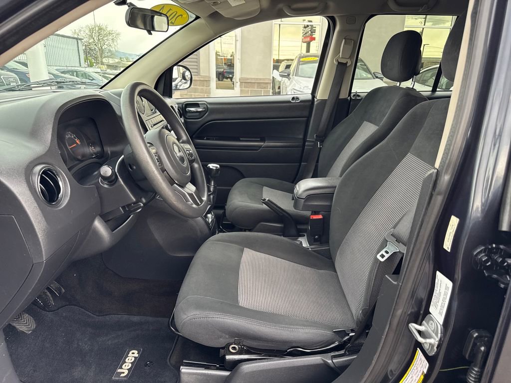 Used 2014 Jeep Compass Sport w/ Power Value Group image 9