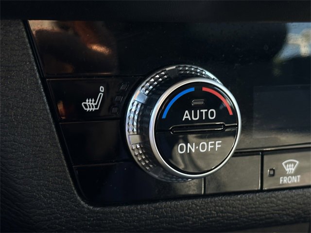 Used 2024 Mitsubishi Outlander SE image 18