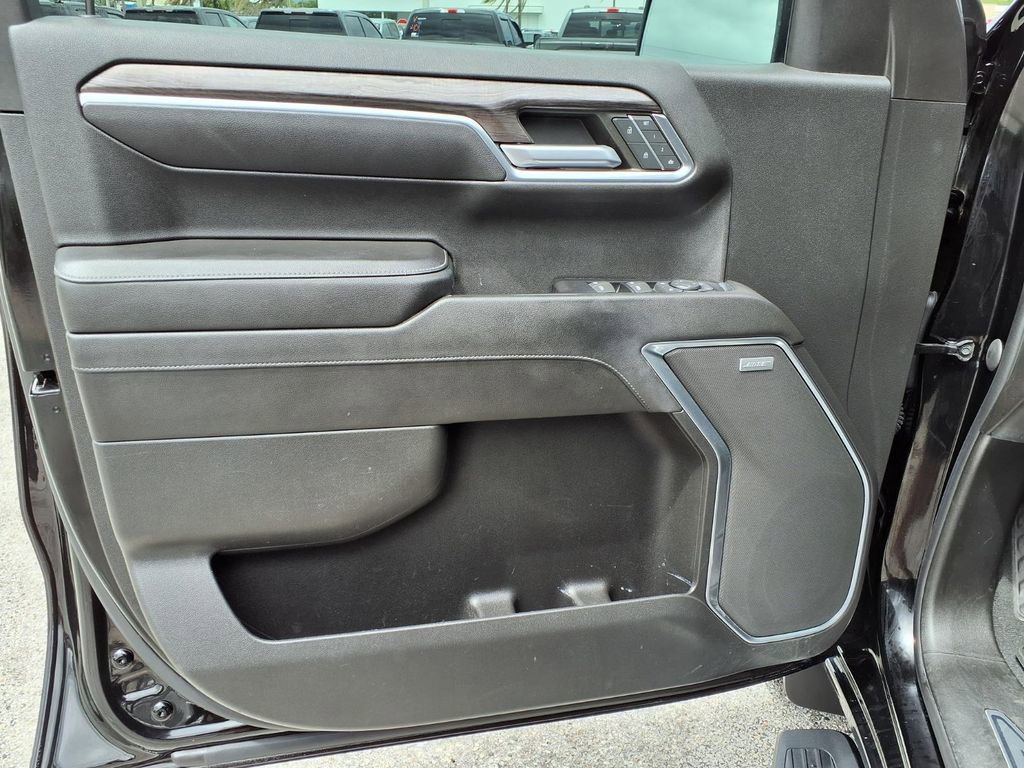 Used 2022 Chevrolet Silverado 1500 LTZ RWD image 22