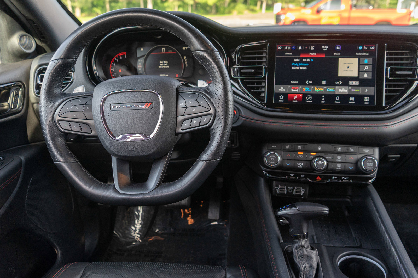 Used 2025 Dodge Durango R/T AWD/4WD image 13