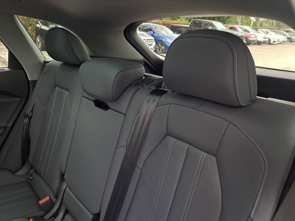 New 2025 Audi Q5 Premium Plus image 28