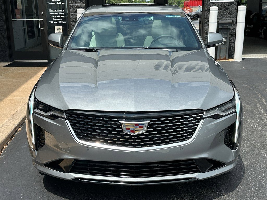 New 2025 Cadillac CT4 Premium Luxury image 6