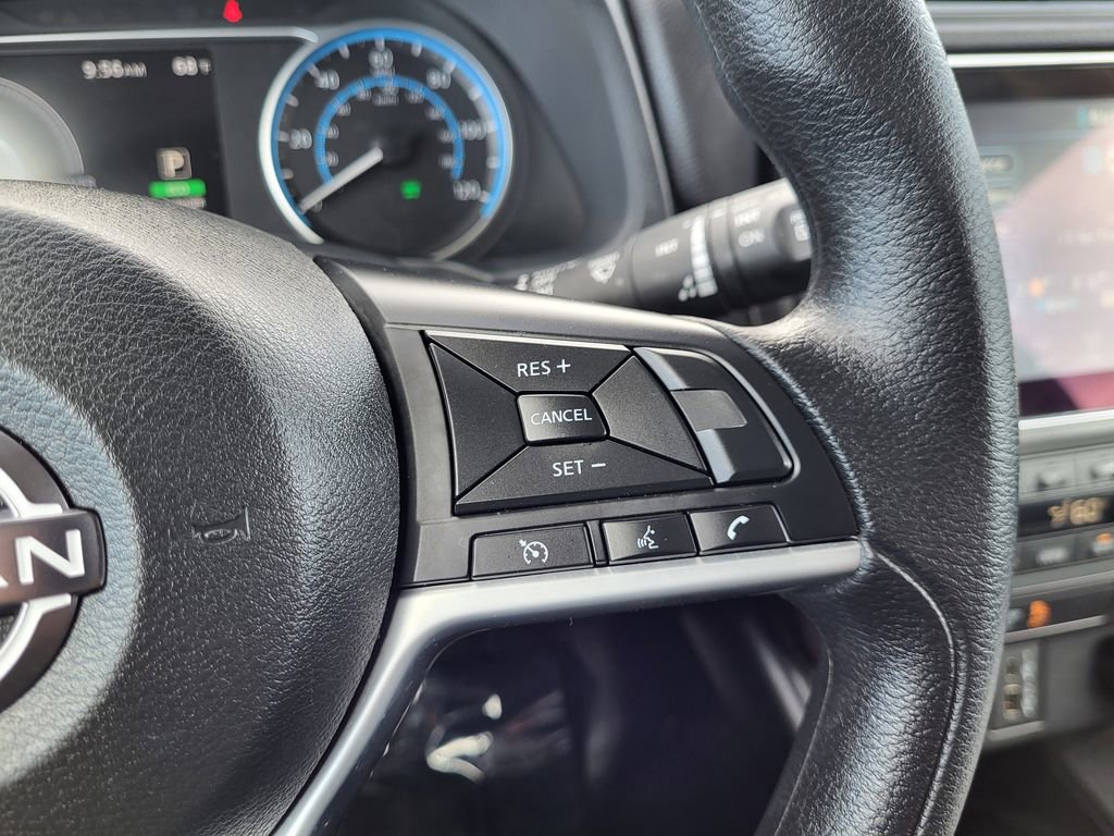 Used 2024 Nissan Leaf S image 18