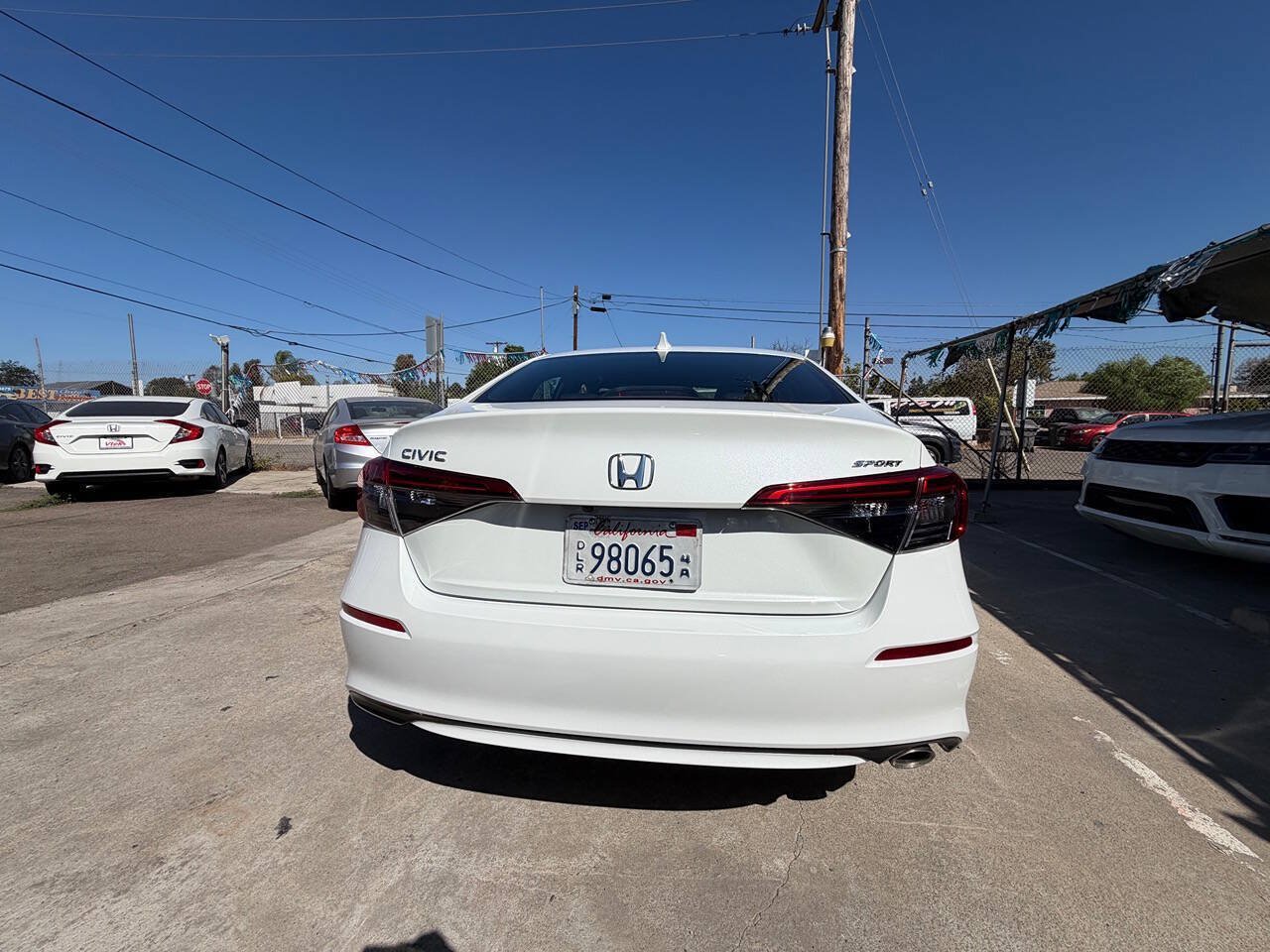 Used 2023 Honda Civic Sport image 4