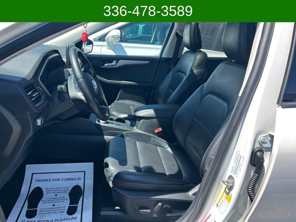 Certified 2021 Ford Escape SEL w/ Technology Package AWD/4WD image 9
