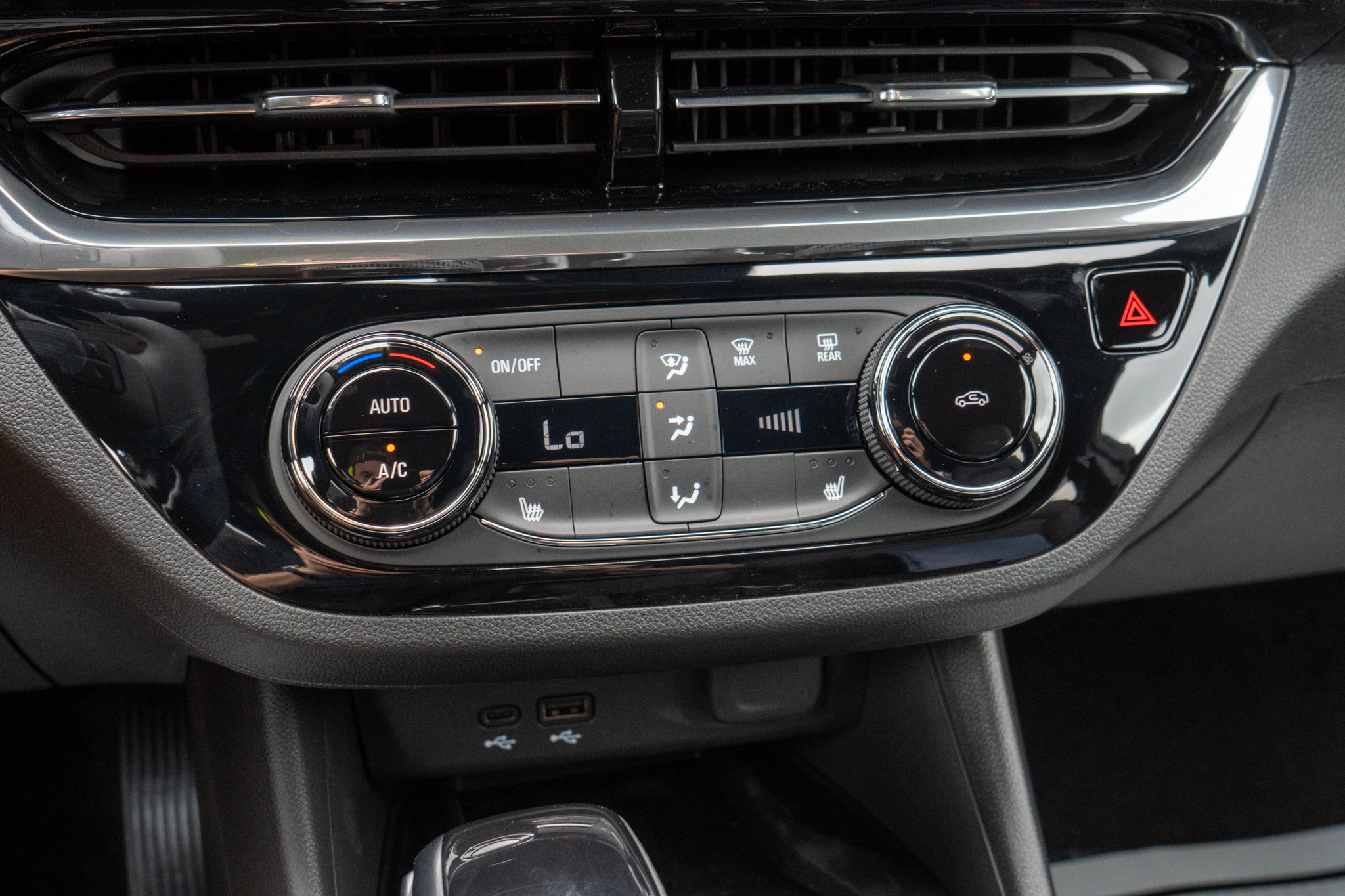 New 2026 Buick Envista Sport Touring w/ Convenience I Package FWD image 21