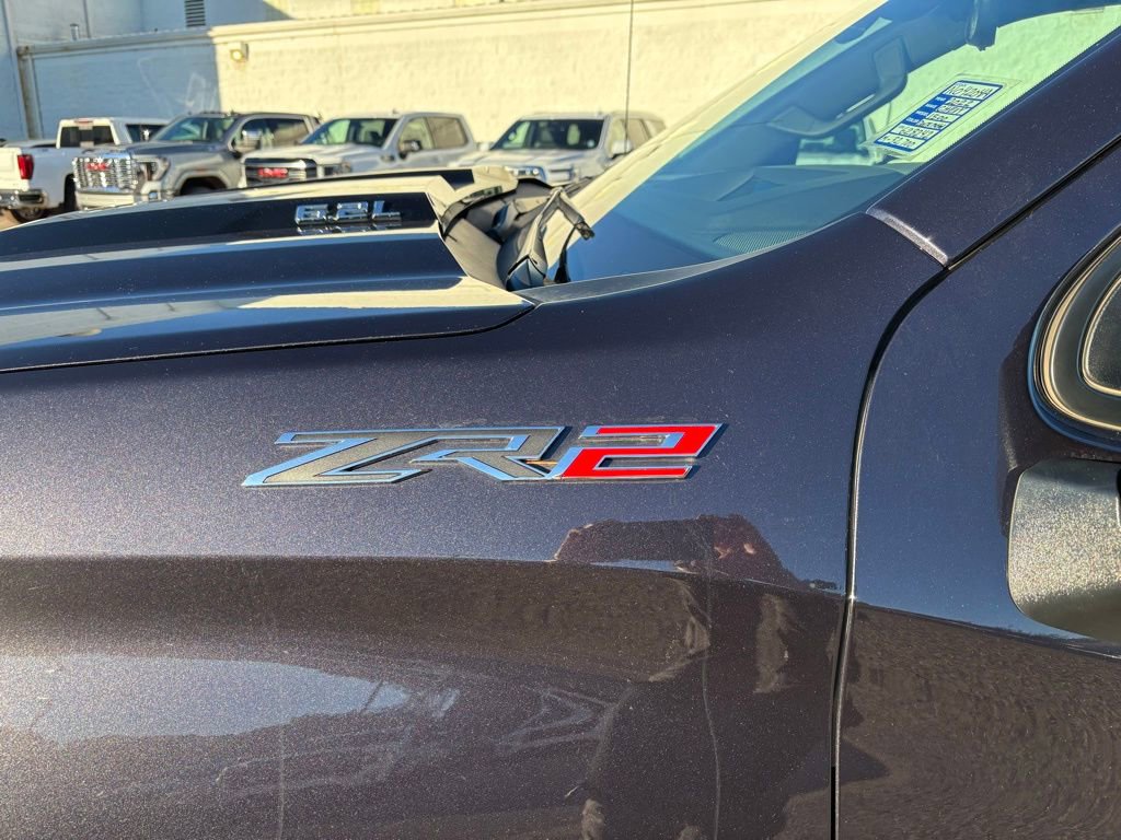 Used 2022 Chevrolet Silverado 1500 ZR2 w/ Technology Package image 10