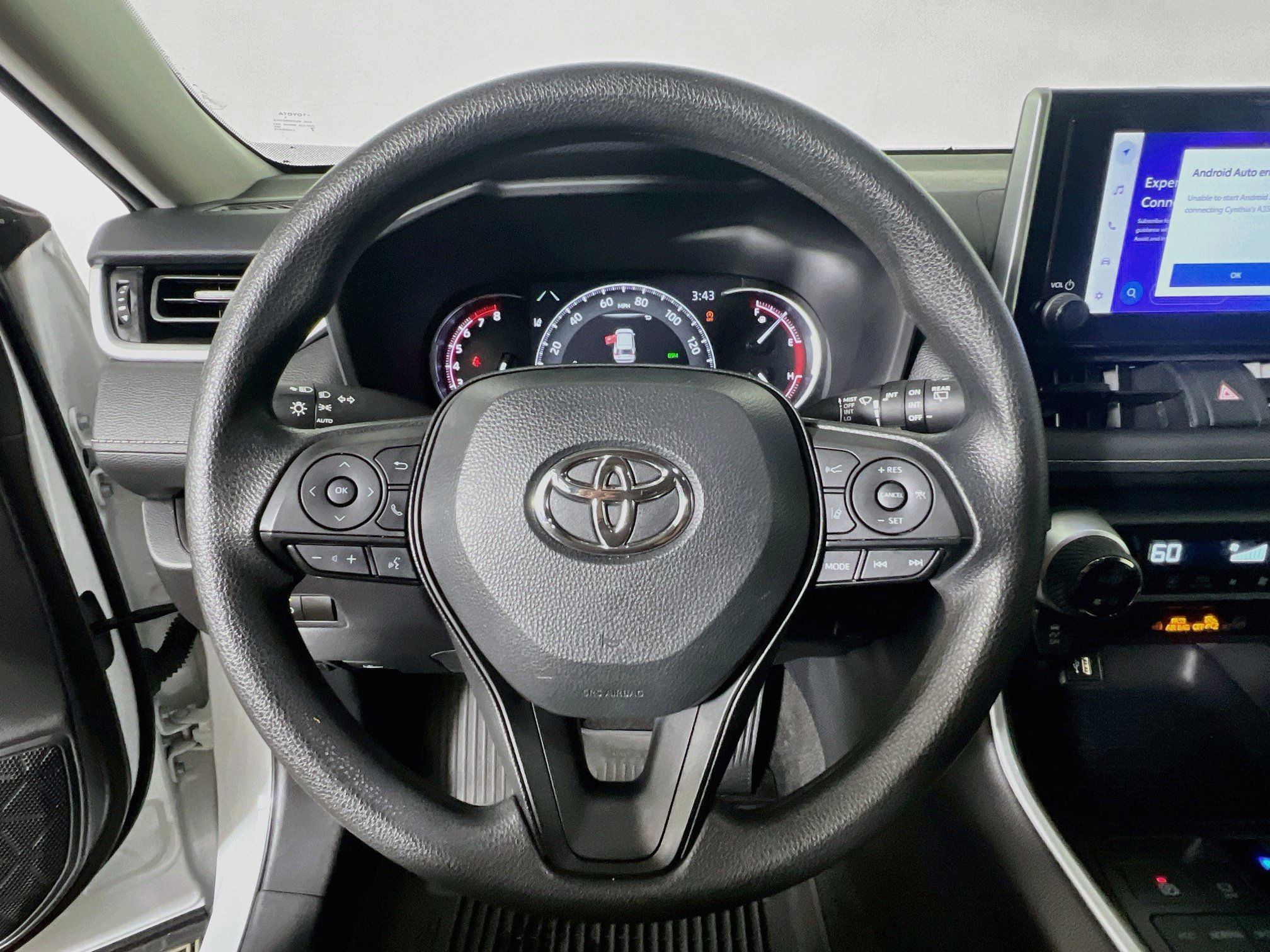 Used 2024 Toyota RAV4 XLE FWD image 17