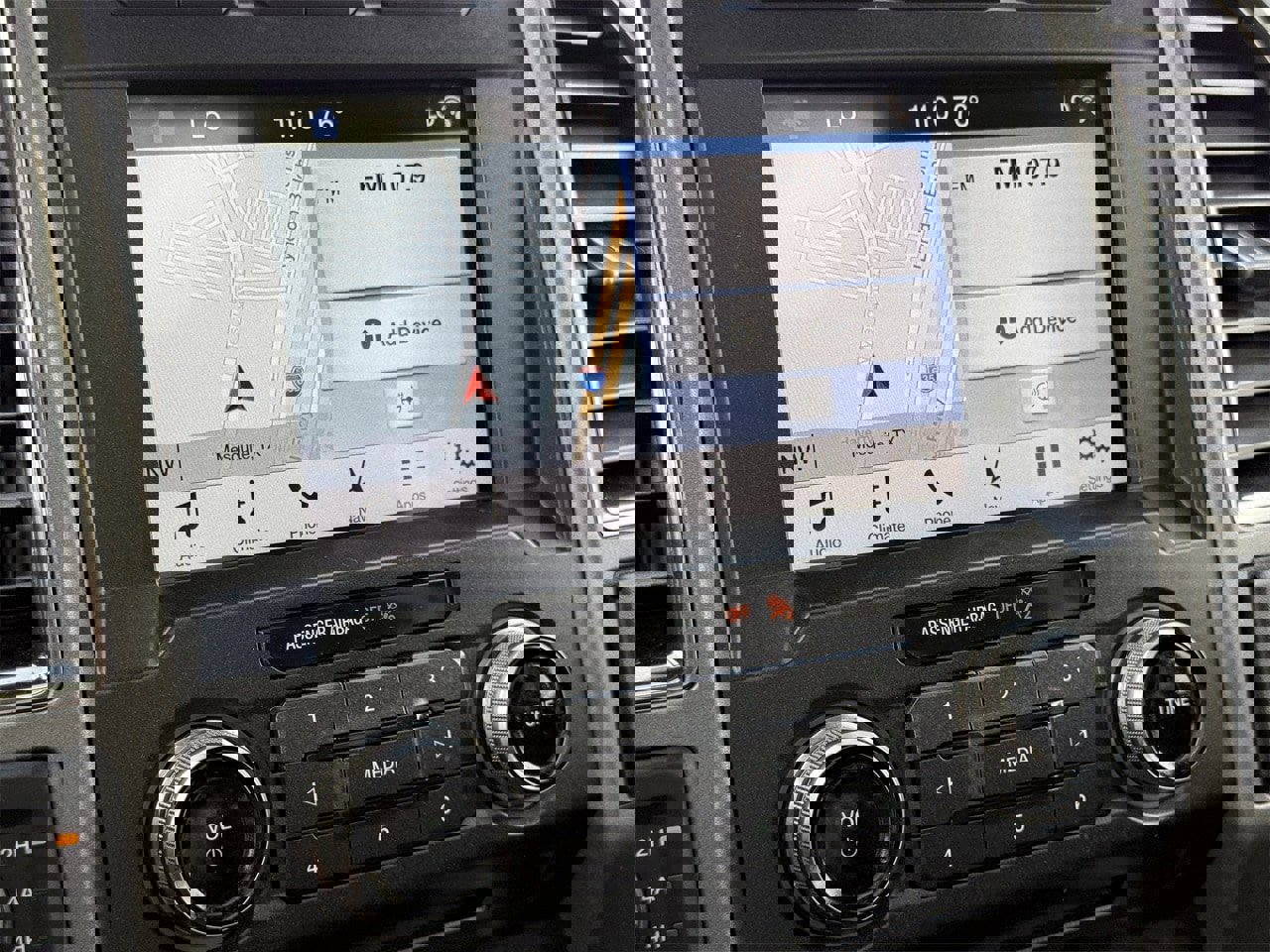 Used 2017 Ford F150 Raptor w/ Equipment Group 802A Luxury image 17