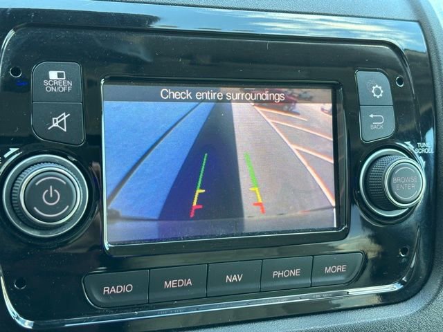 Used 2021 RAM ProMaster 2500 w/ Premium Appearance Group FWD image 31