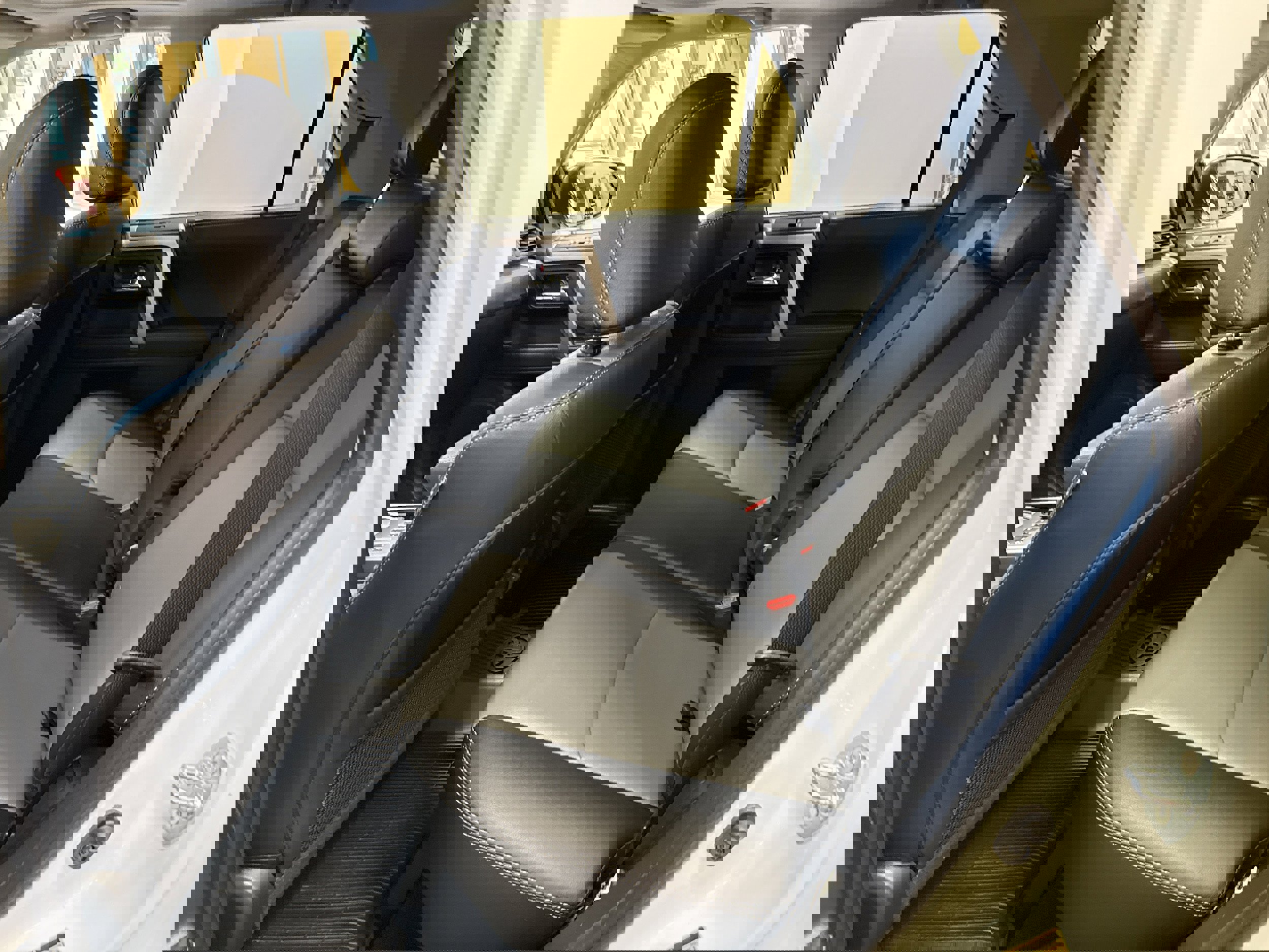 Used 2022 Toyota 4Runner SR5 Premium image 24